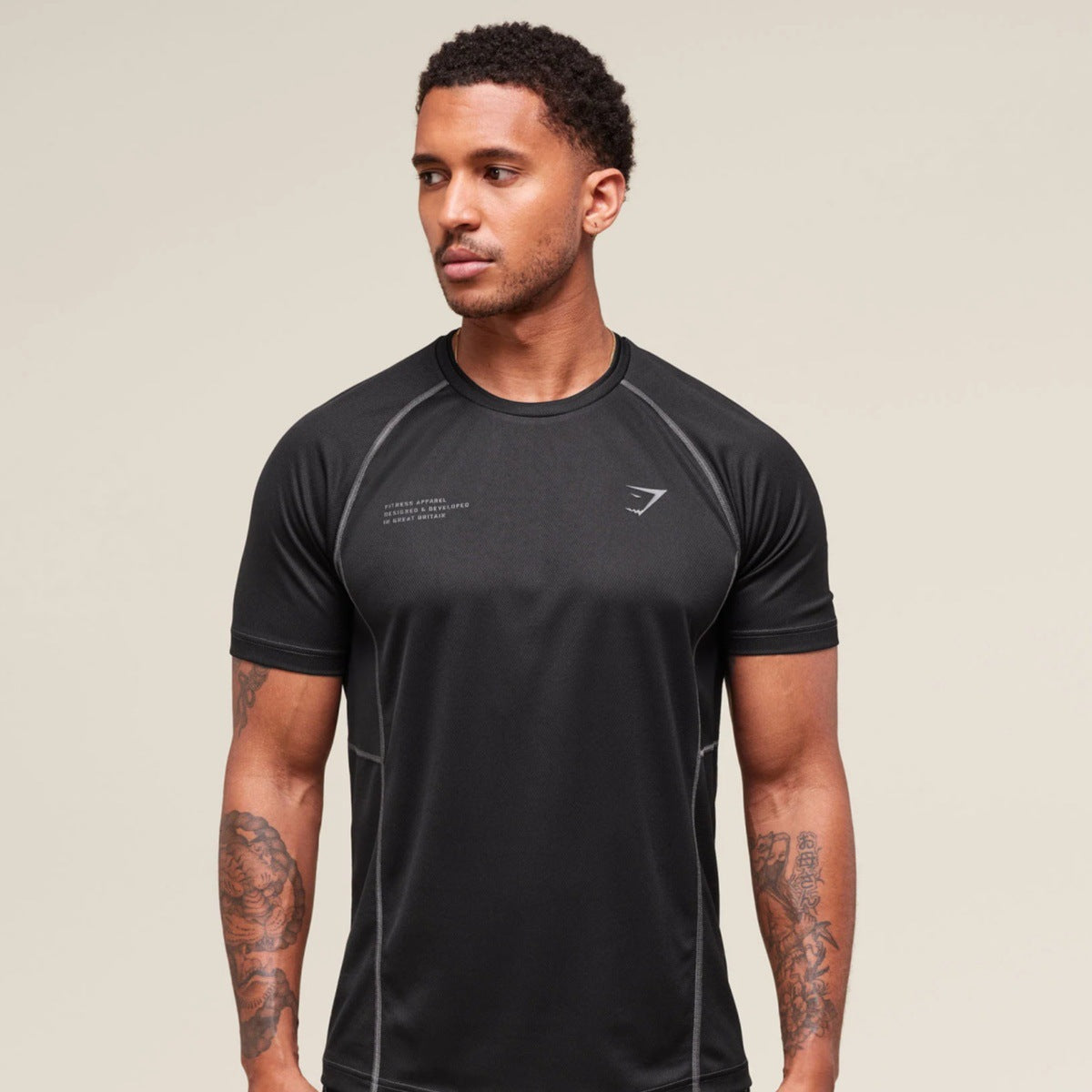 contrast t-shirt