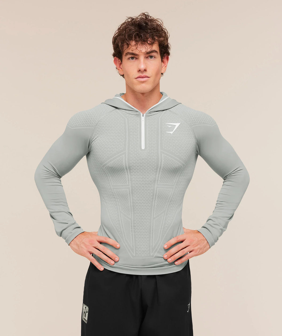 ONYX V1 REMAKE 1/4 ZIP HOODIE